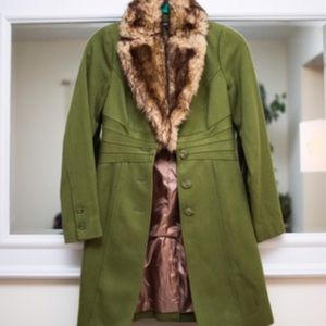 Women’s Small Rampage coat